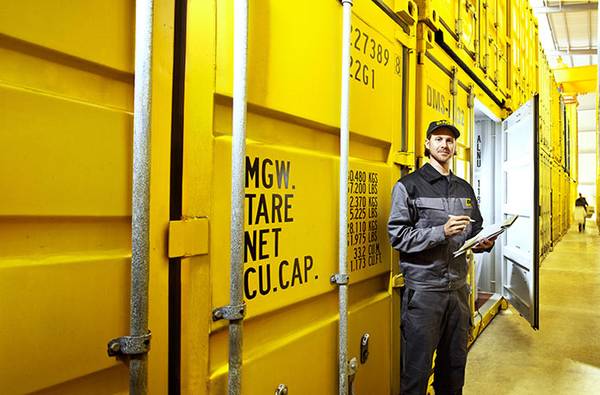 Unser Umzugsunternehmen in Hamburg bietet Ihnen Einlagerungsmöglichkeiten für Möbel oder andere Gegenstände, die Sie sicher verwahren möchten.